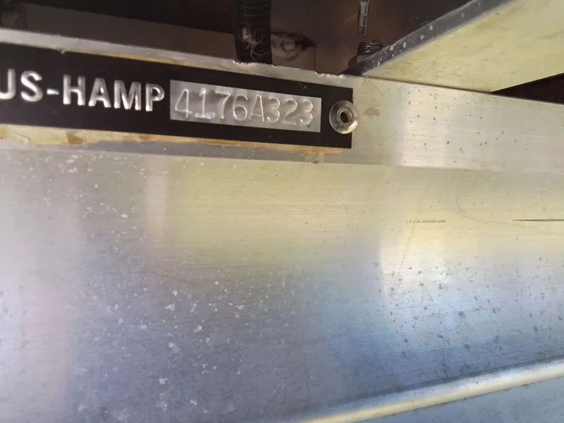 Slide: The Image of Serial number on Harris 230 GRAND MARIN 2023 boat hull. - 33