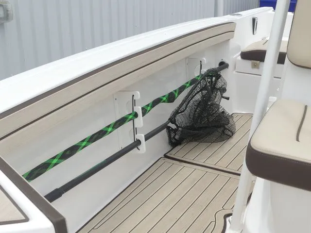 Slide: The Image of Yamaha 190 FSH® SPORT 2022 - 15