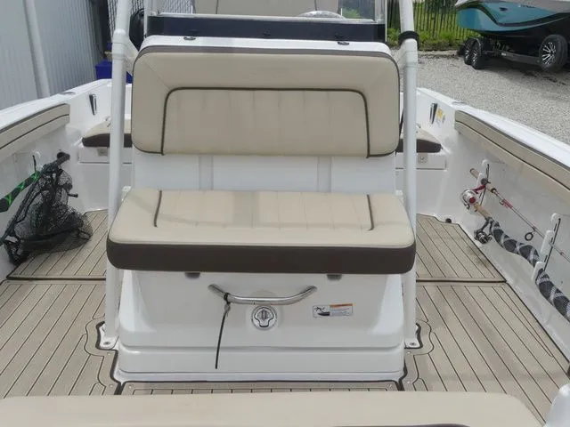 Slide: The Image of Yamaha 190 FSH® SPORT 2022 - 17
