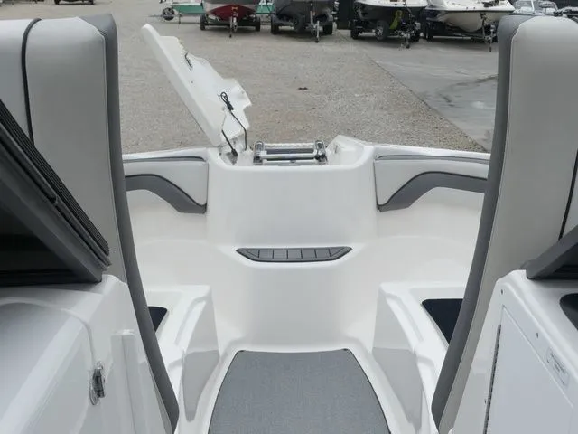 Slide: The Image of Yamaha AR240 2018 - 35