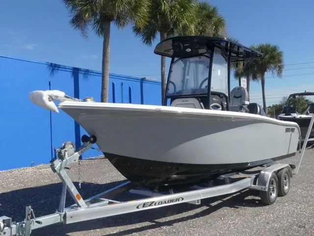 The Image of Sea Pro 222 Center Console 2026 - 1