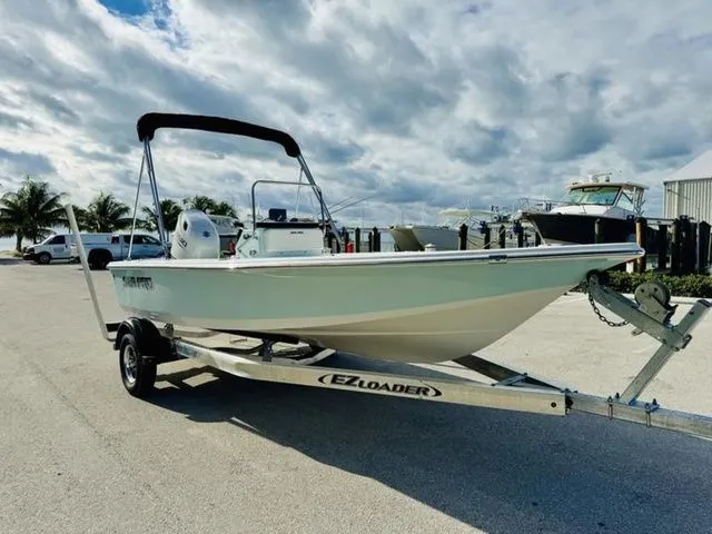 Slide: The Image of Sea Pro 172 Bay 2026 - 12