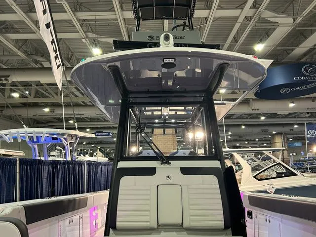 Slide: The Image of Edgewater 340CC Center Console 2025 - 10