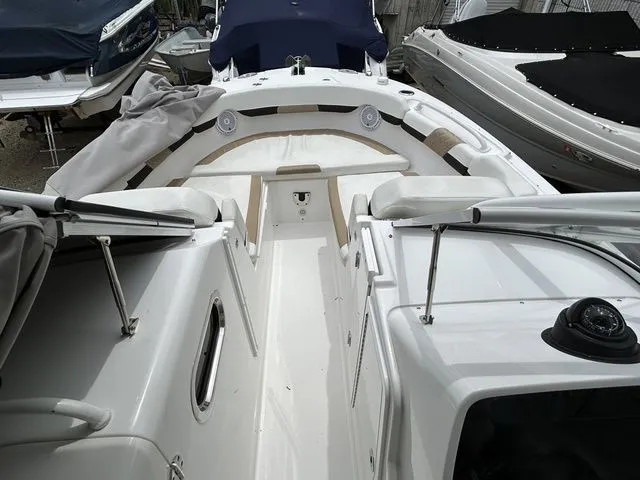 Slide: The Image of Edgewater 248CX Dual Console 2022 - 15