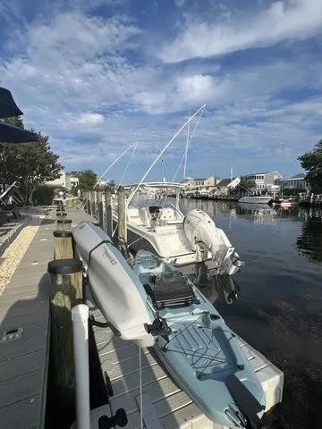 Slide: The Image of Edgewater 248CX Dual Console 2022 - 6