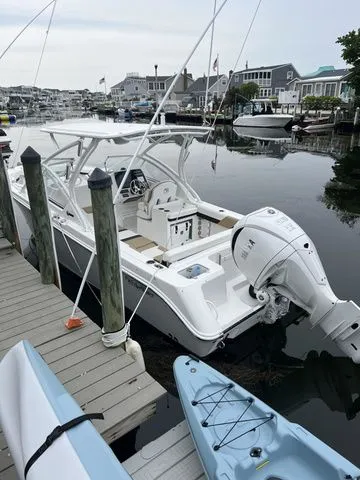 Slide: The Image of Edgewater 248CX Dual Console 2022 - 7