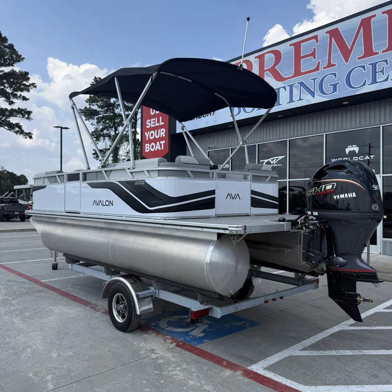 Slide: The Image of Avalon Venture Quad Lounge - 19' 2026 - 9