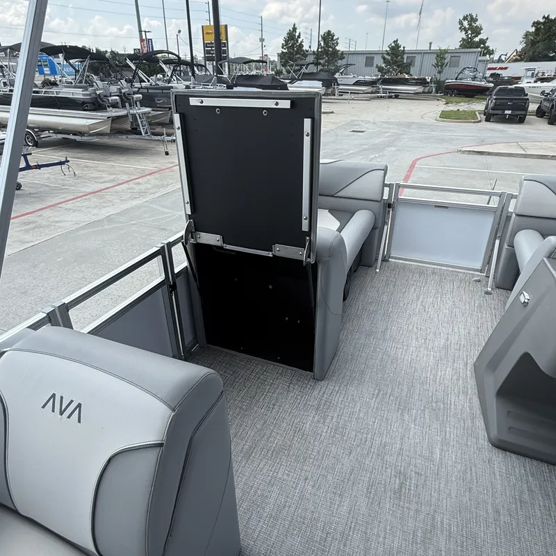 Slide: The Image of Avalon Venture Quad Lounge - 19' 2026 - 18