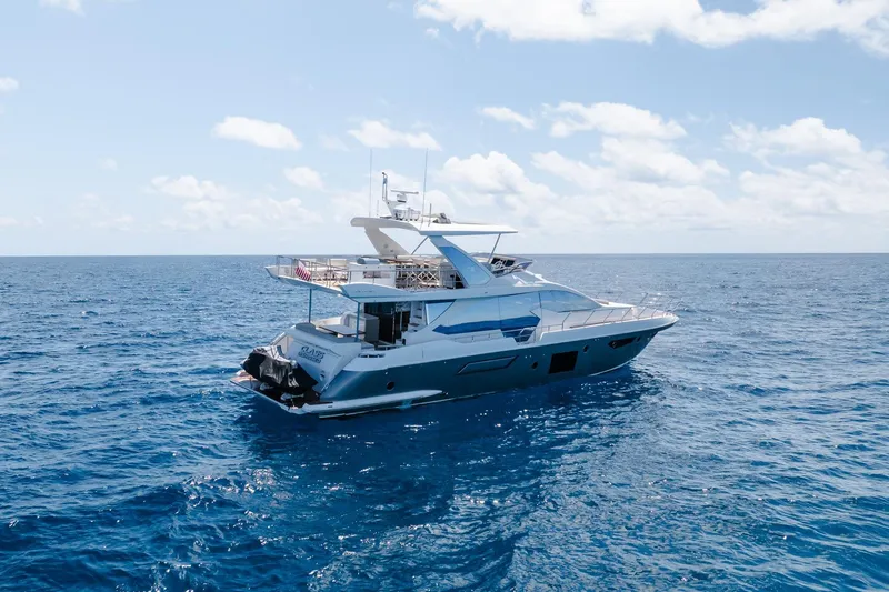 Slide: The Image of Luxurious 2017 Azimut Fly 72 yacht cruising on open blue sea. - 18