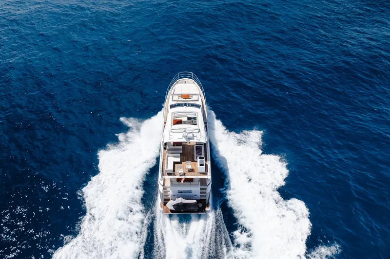 Slide: The Image of Azimut Fly 72 yacht cruising on open sea, 2017 model. - 6