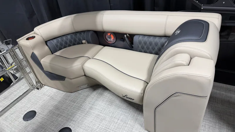 Slide: The Image of Barletta LUSSO25QCSS 2027 - 74