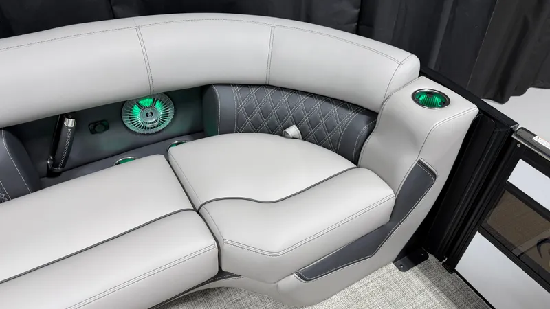 Slide: The Image of Barletta LUSSO25QCSS 2027 - 30