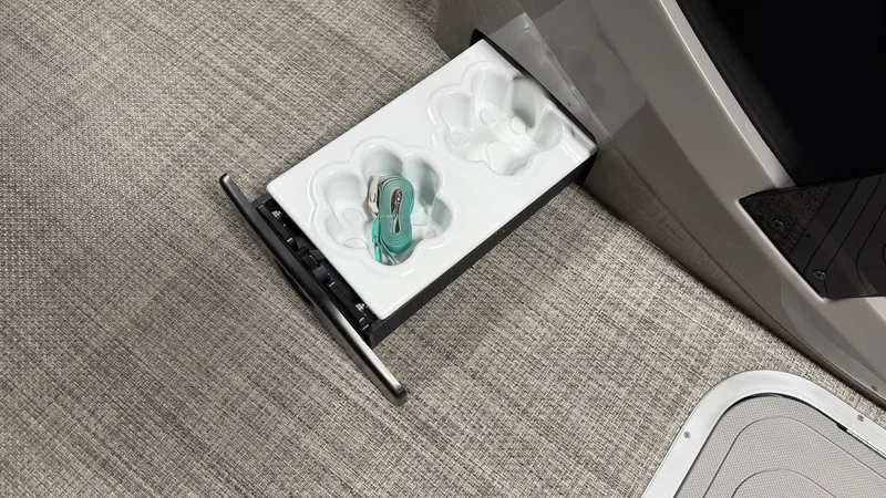 Slide: The Image of Barletta Cabrio22QC 2027 - 38
