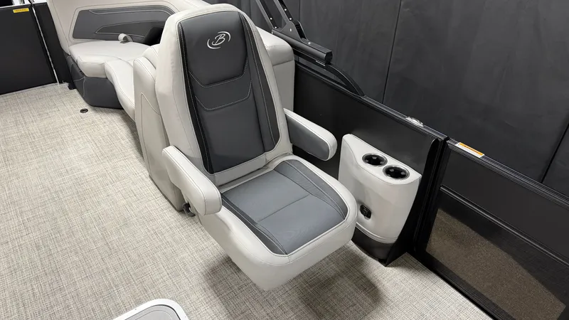 Slide: The Image of Barletta Cabrio22QC 2027 - 29