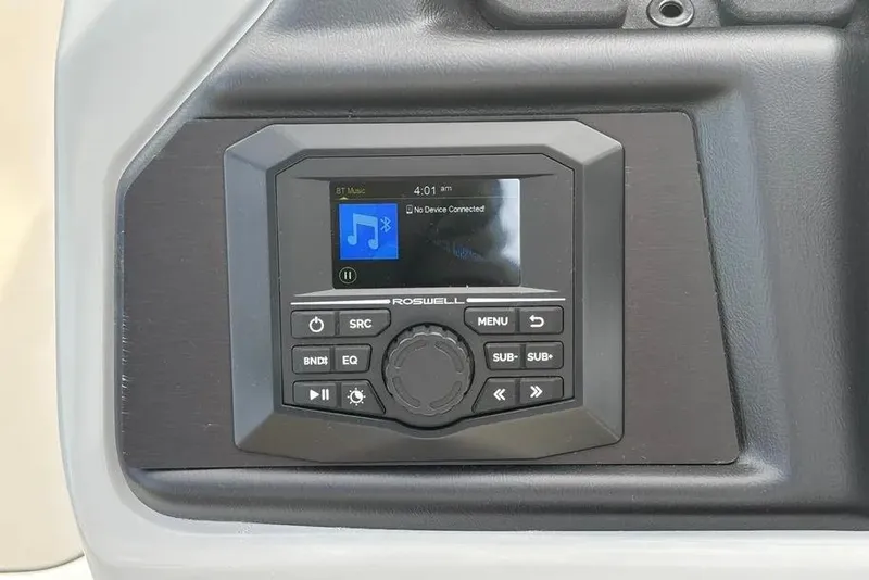 Slide: The Image of Roswell audio system in 2026 Alera M25L, displaying Bluetooth connectivity screen. - 3