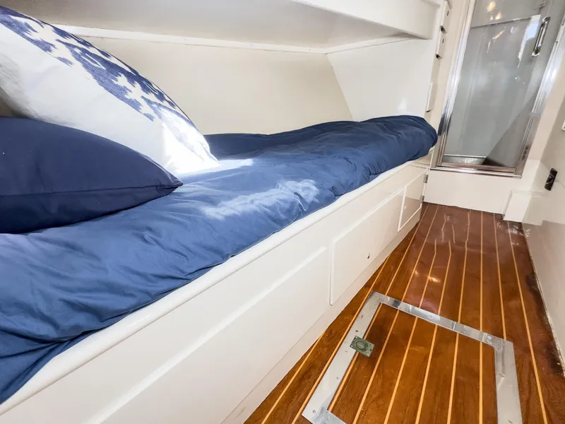 Slide: The Image of Burger 64 Pilothouse Motoryacht 1971 - 57