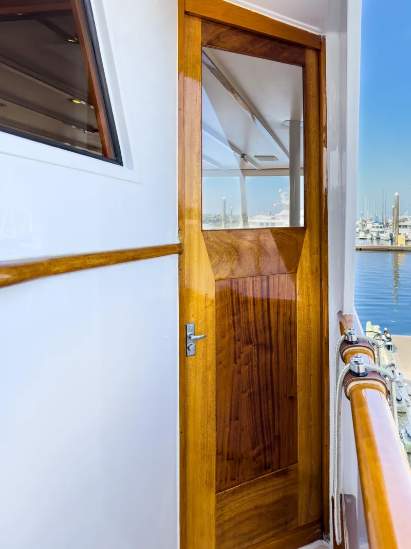Slide: The Image of Burger 64 Pilothouse Motoryacht 1971 - 64