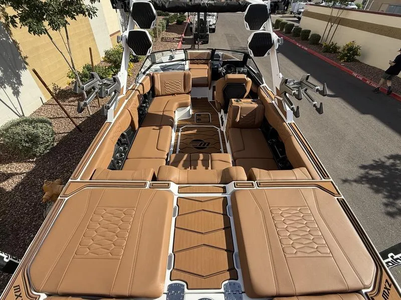 Slide: The Image of Malibu 24 MXZ 2026 - 7