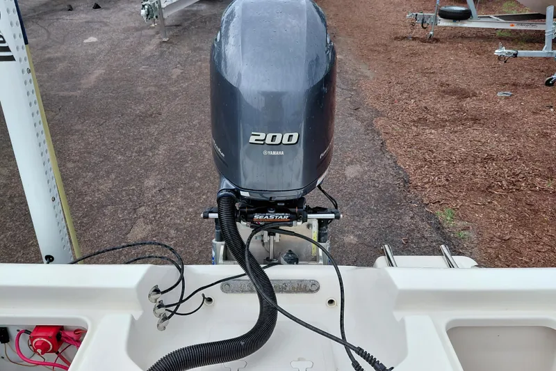 Slide: The Image of 2018 Key West 230 Bay Reef boat with Yamaha 200 outboard motor. - 43