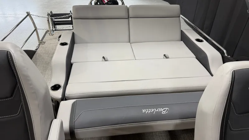 Slide: The Image of Barletta Cabrio24UC 2027 - 66