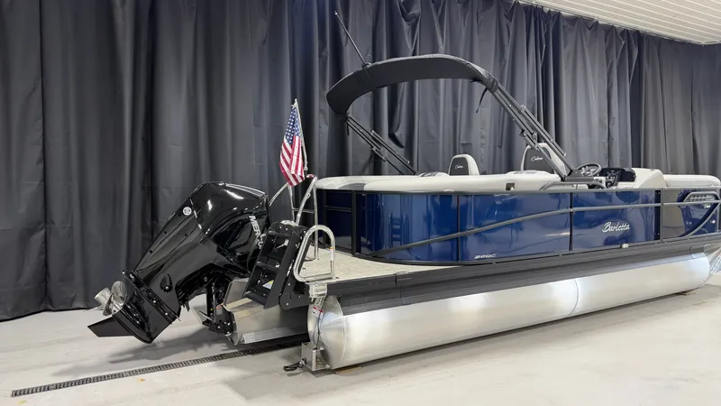 Slide: The Image of Barletta Cabrio22QC 2027 - 2