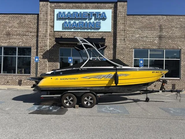 The Image of Monterey 224 FS BR W/Volvo Penta 4.3L- 220HP Engine And Tra 2012 - 1