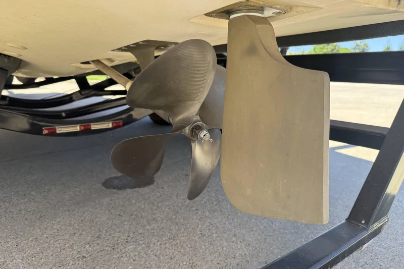 Slide: The Image of 2008 MasterCraft X-45 boat propeller and rudder detail on trailer. - 30