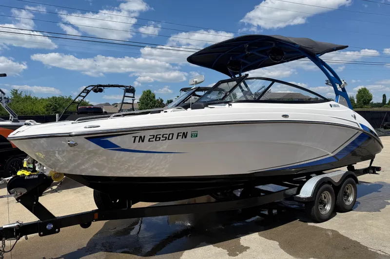 Slide: The Image of Yamaha Boats 2018 242X E-Series ladder compartment, open with stainless steel ladder. - 2