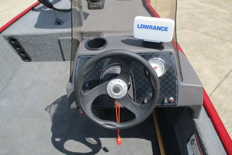 The Image of Tracker Bass Tracker Classic XL 2022 - 2