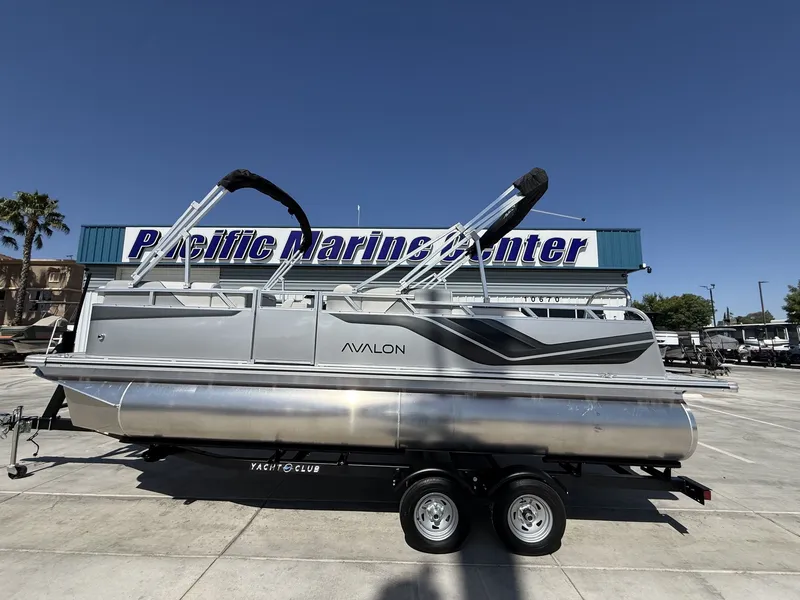 The Image of Avalon Venture Versatile Rear Bench - 21 FT w/ 60HP Mercury! 2026 - 1