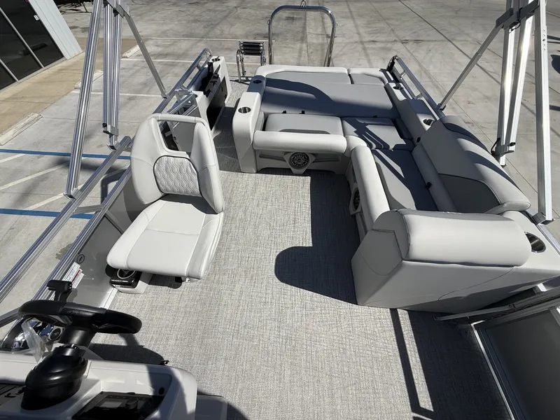 Slide: The Image of Interior view of Avalon Venture Versatile boat, 2026 model. - 11