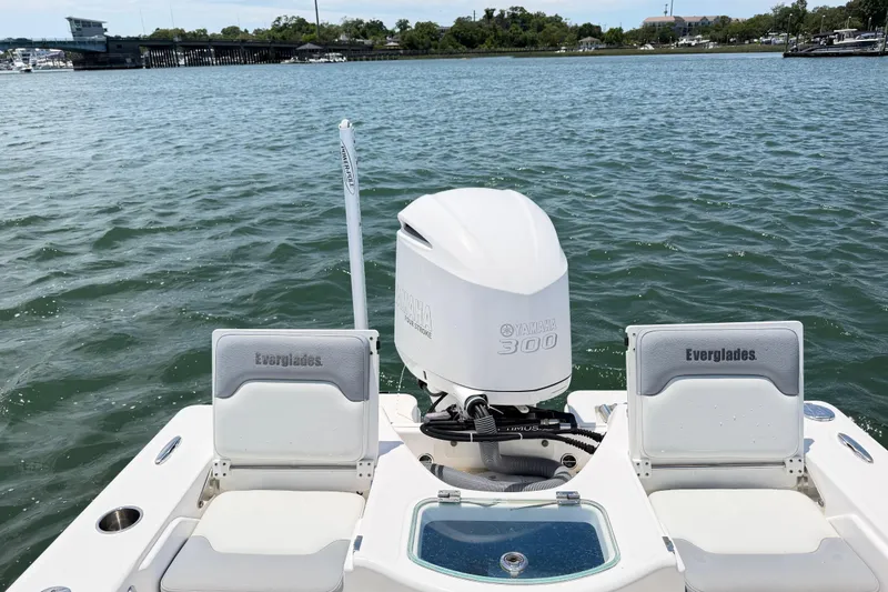 Slide: The Image of 2017 Everglades 243 Center Console boat with Yamaha 300 engine on open water. - 50