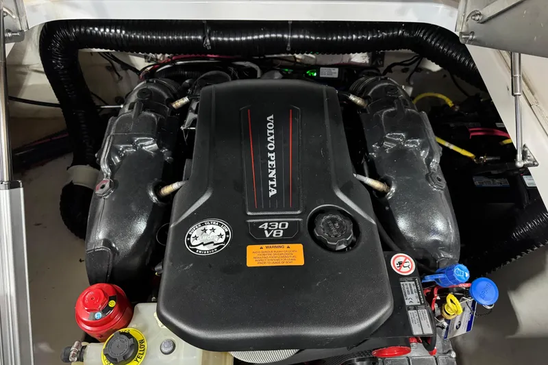 Slide: The Image of Volvo Penta 430 V8 engine in 2023 Chaparral 307 SSX boat. - 15