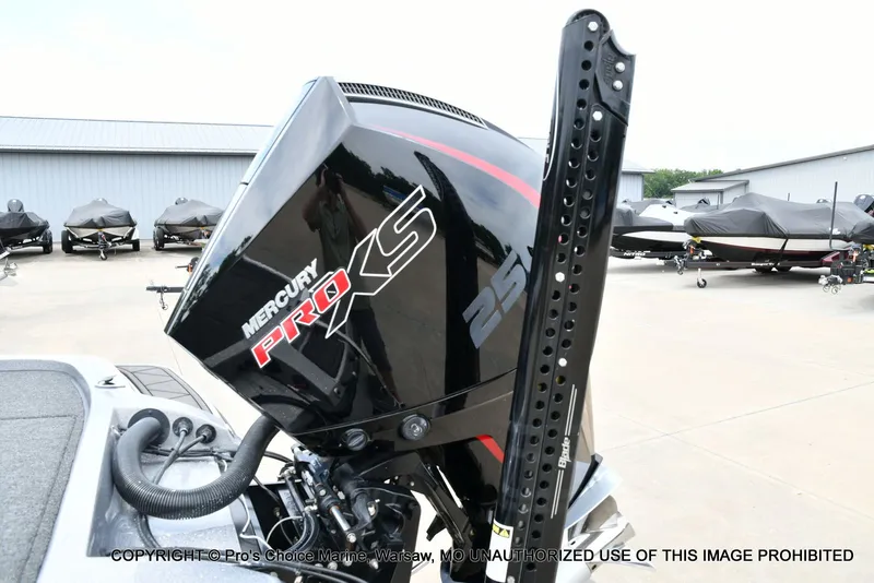 Slide: The Image of 2024 Nitro Z21 XL Pro with Mercury Pro XS engine. - 25