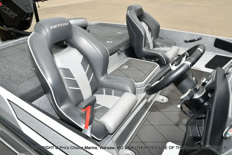 Slide: The Image of Interior of 2024 Nitro Z21 XL Pro boat with gray seats. - 38