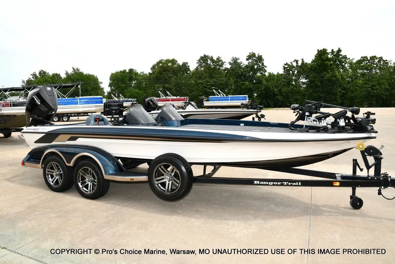 The Image of Ranger 522vx w/250HP Pro-XS 4 Stroke 2002 - 1