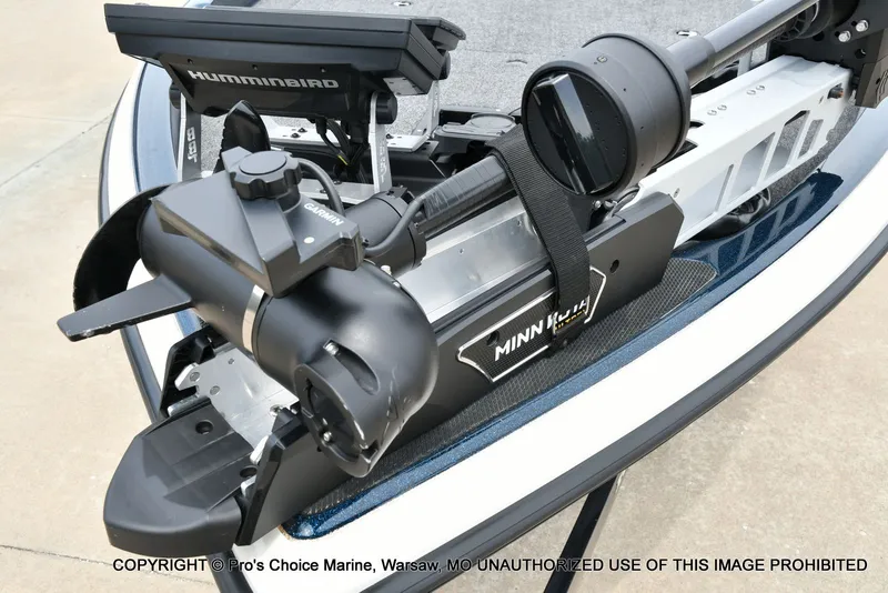 Slide: The Image of Ranger 522vx boat with Minn Kota and Humminbird electronics, year 2002. - 4