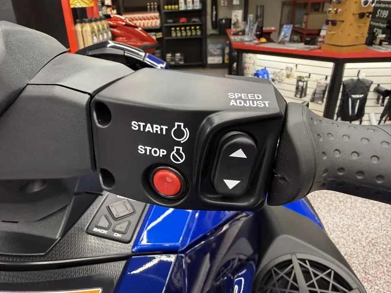 Slide: The Image of Yamaha WaveRunners VX1050AC 2026 control panel with start and stop button. - 12
