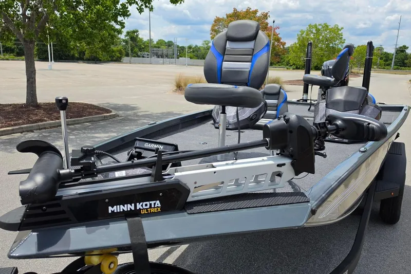 Slide: The Image of 2026 Ranger RT188P boat with Minn Kota Ultrex trolling motor and Garmin electronics. - 8