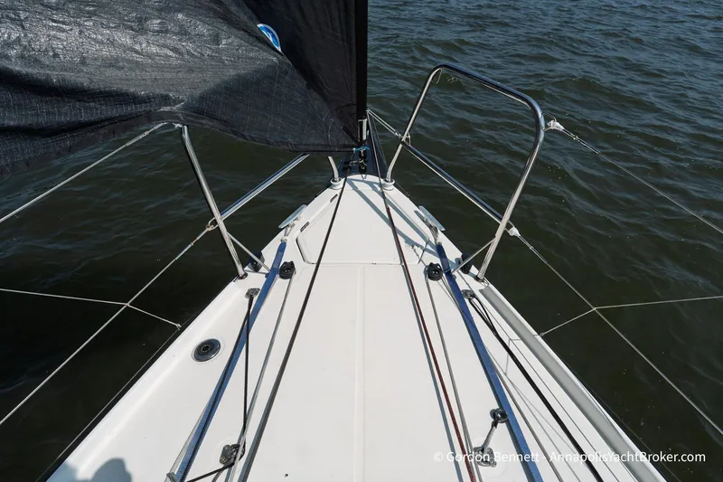 Slide: The Image of Bow view of 2020 Jeanneau Sun Fast 3300 sailboat on water. - 18
