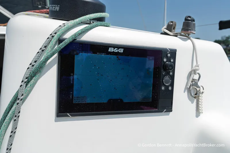 Slide: The Image of B&G navigation system on 2020 Jeanneau Sun Fast 3300 sailboat cockpit. - 38