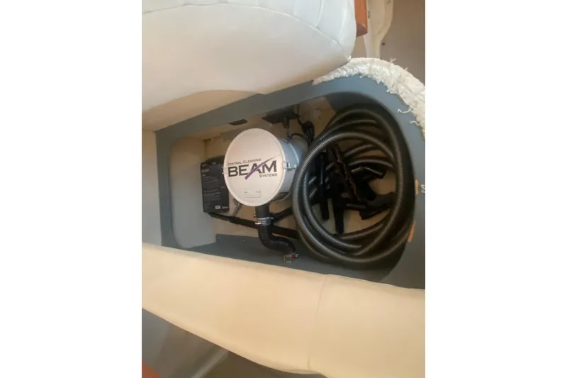 Slide: The Image of Central cleaning system in 2001 Sea Ray 340 Sundancer boat interior. - 25
