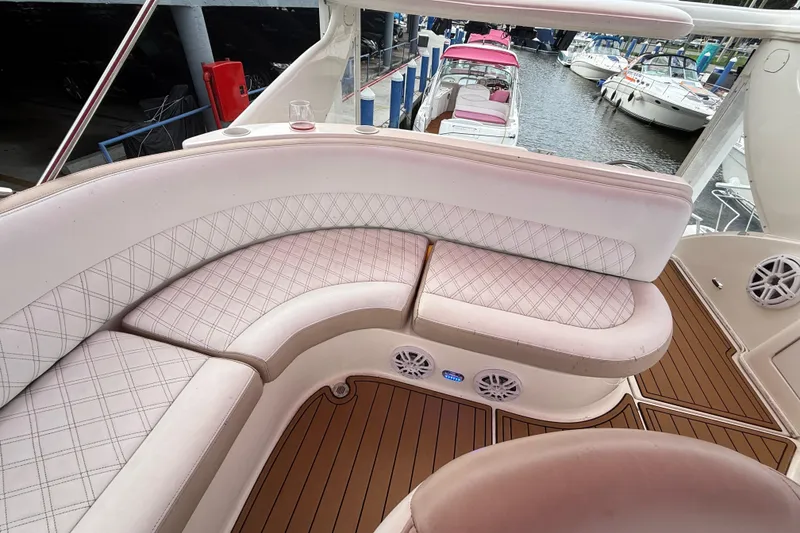 Slide: The Image of Luxurious seating area on a 2007 Meridian 459 Motoryacht with elegant upholstery. - 12