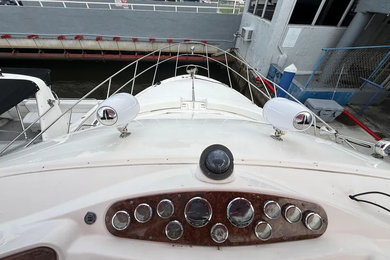 Slide: The Image of Spotlight on 2007 Meridian 459 Motoryacht deck, docked at marina. - 7