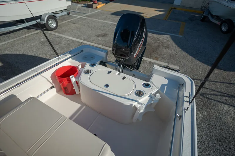 Slide: The Image of Boston Whaler 150 Montauk 2027 - 18