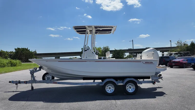 Slide: The Image of Boston Whaler 190 Montauk 2027 - 17