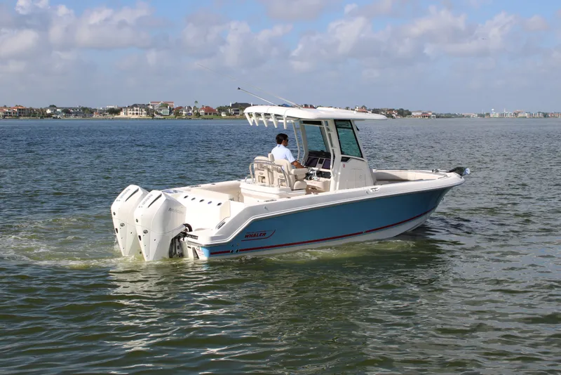 Slide: The Image of Boston Whaler 250 Outrage 2027 - 3