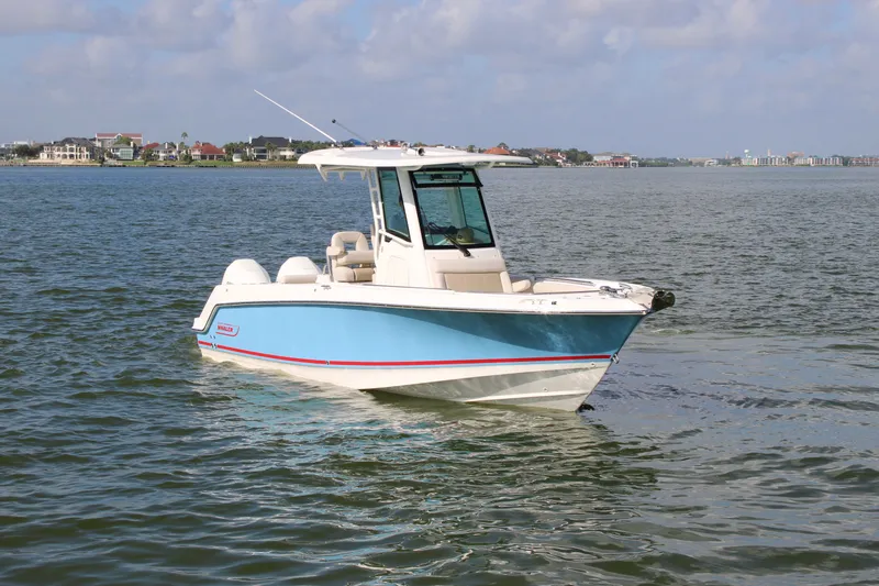 Slide: The Image of Boston Whaler 250 Outrage 2027 - 5