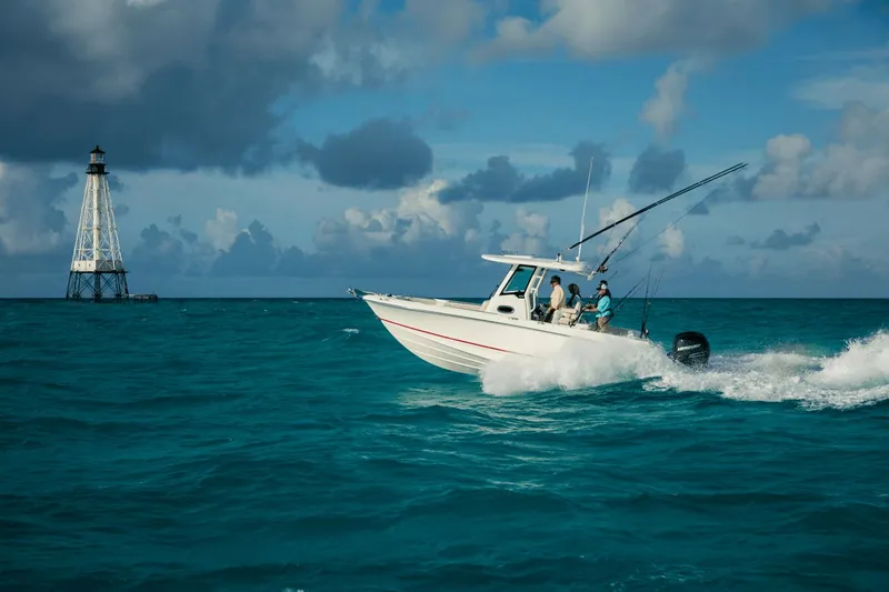 Slide: The Image of Boston Whaler 250 Outrage 2027 - 4