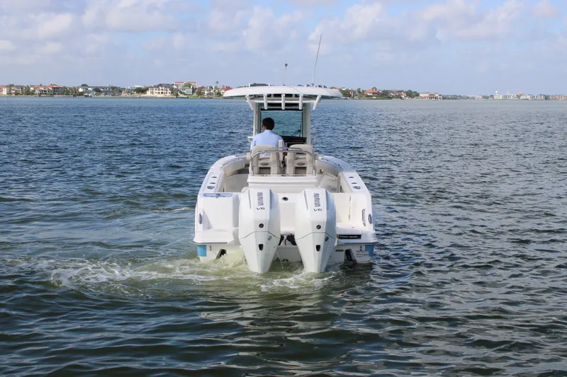 Slide: The Image of Boston Whaler 250 Outrage 2027 - 2